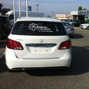 Marquage pour ambulance par mapubauto.com