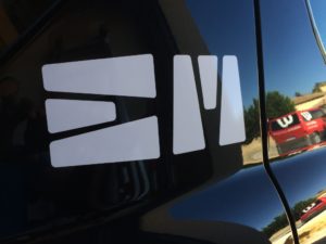 mapubauto.com fabrique vos logos pour votre véhicule de société