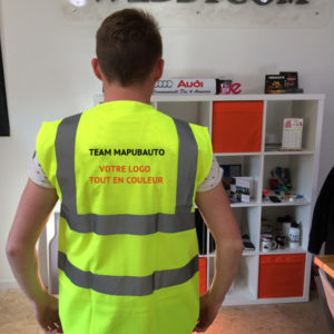 Gilet de sécurité personnalisé en couleur par mapubauto.com