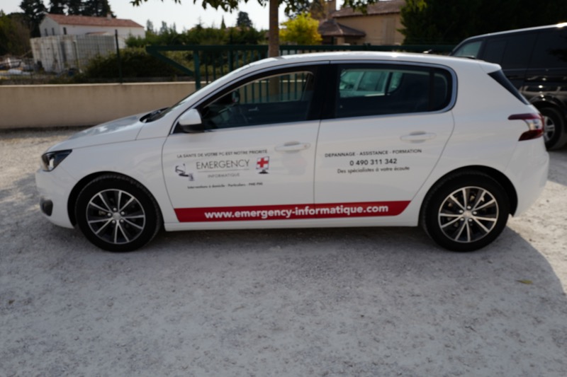 mapubauto.com fabrique la publicité pour votre véhicule